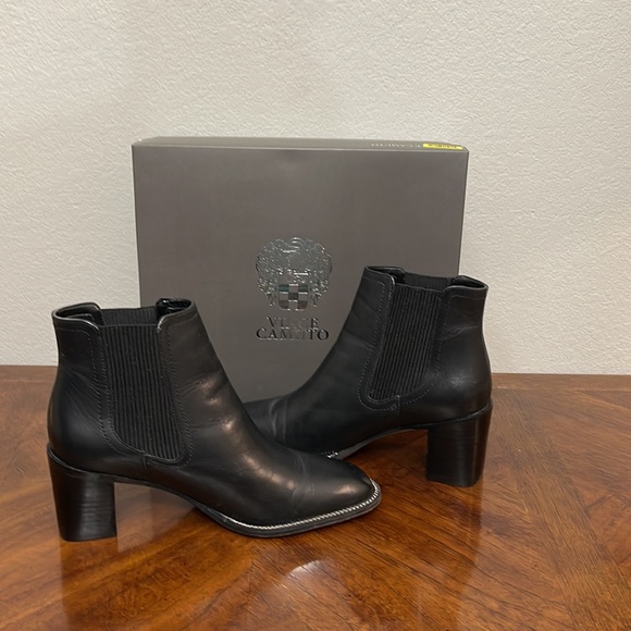 VINCE CAMUTO Jentilly Black boot Size 8M - Picture 2 of 12